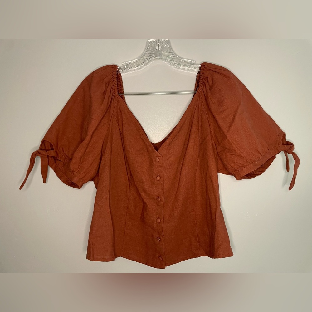Express Women’s Large Cropped Pull Sleeve Button Down Blouse Rust Brown Red EUC